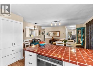 602 Johnson Crescent. Oliver, British Columbia