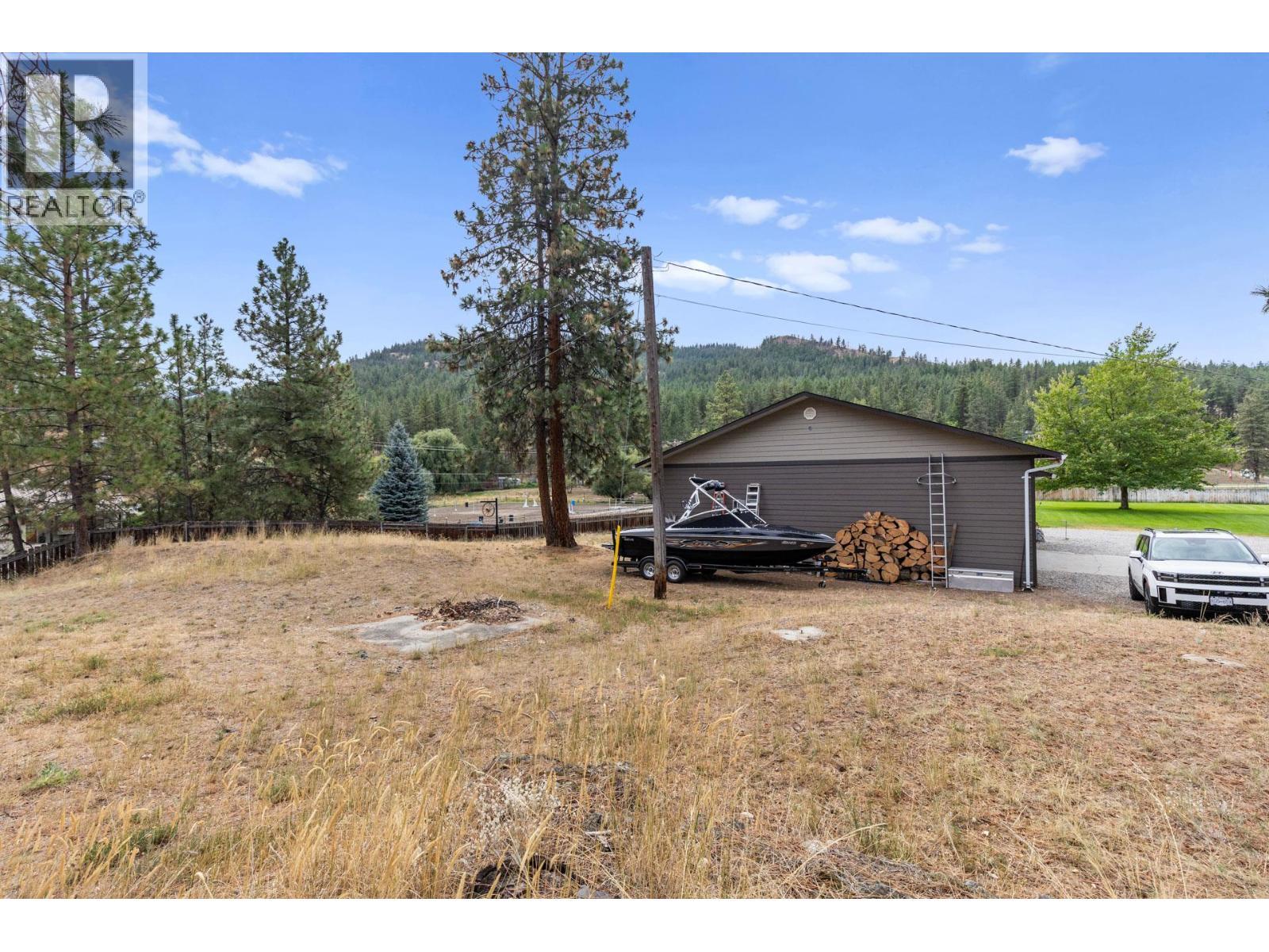 602 Johnson Crescent. Oliver, British Columbia