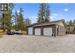 602 Johnson Crescent. Oliver, British Columbia