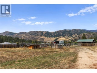 602 Johnson Crescent. Oliver, British Columbia