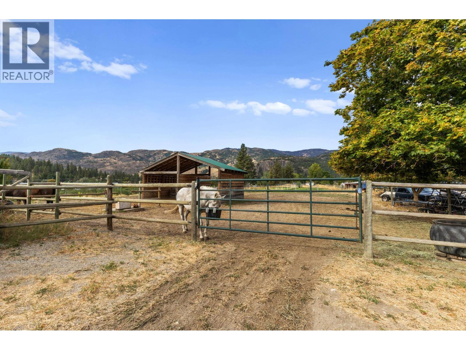 602 Johnson Crescent. Oliver, British Columbia