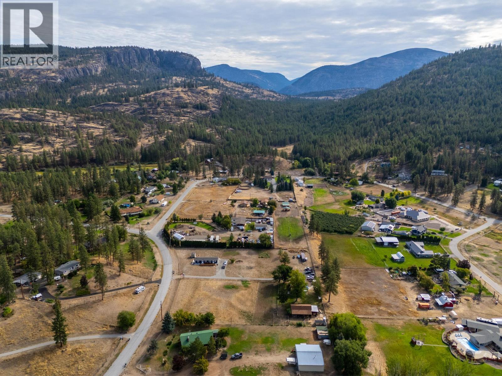 602 Johnson Crescent. Oliver, British Columbia