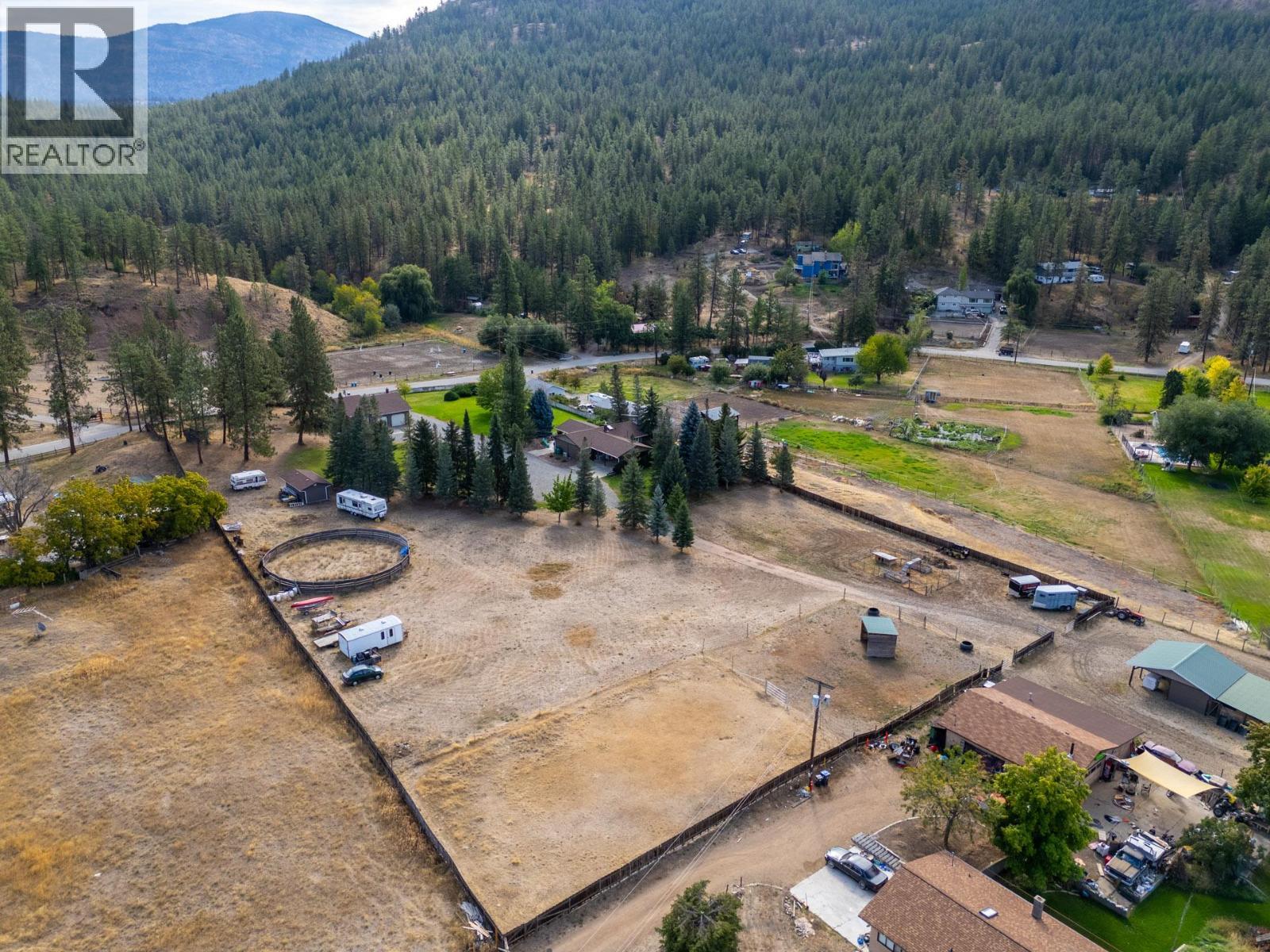 602 Johnson Crescent. Oliver, British Columbia