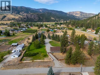 602 Johnson Crescent. Oliver, British Columbia