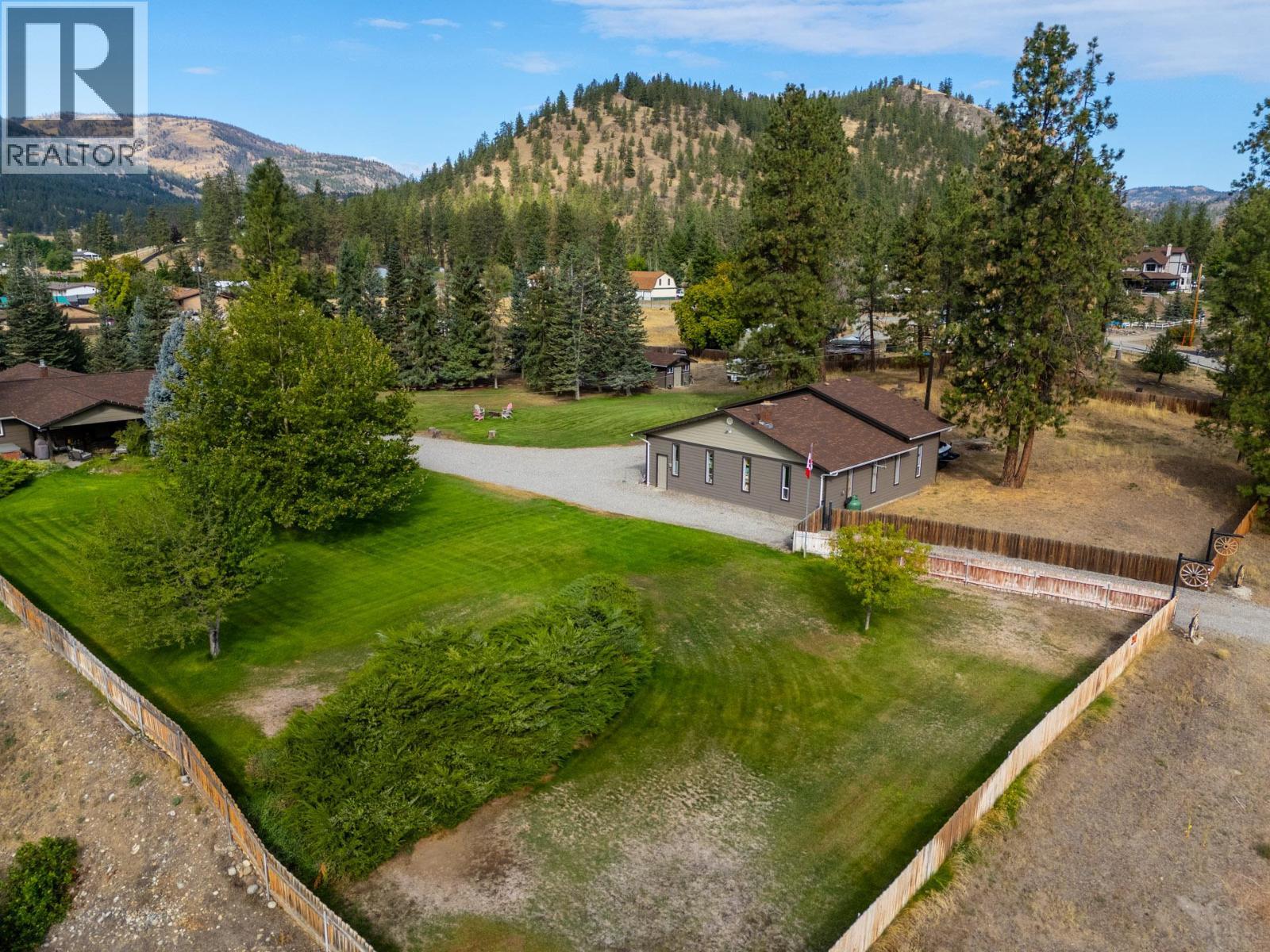 602 Johnson Crescent. Oliver, British Columbia