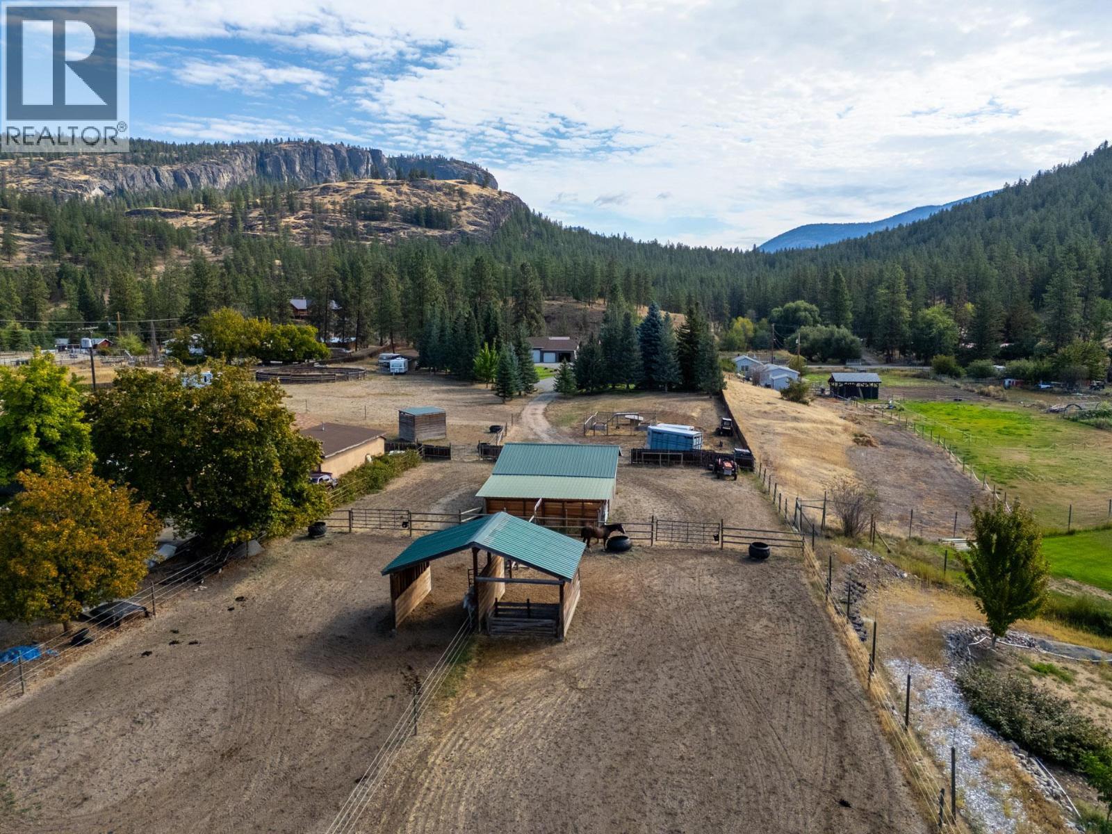 602 Johnson Crescent. Oliver, British Columbia