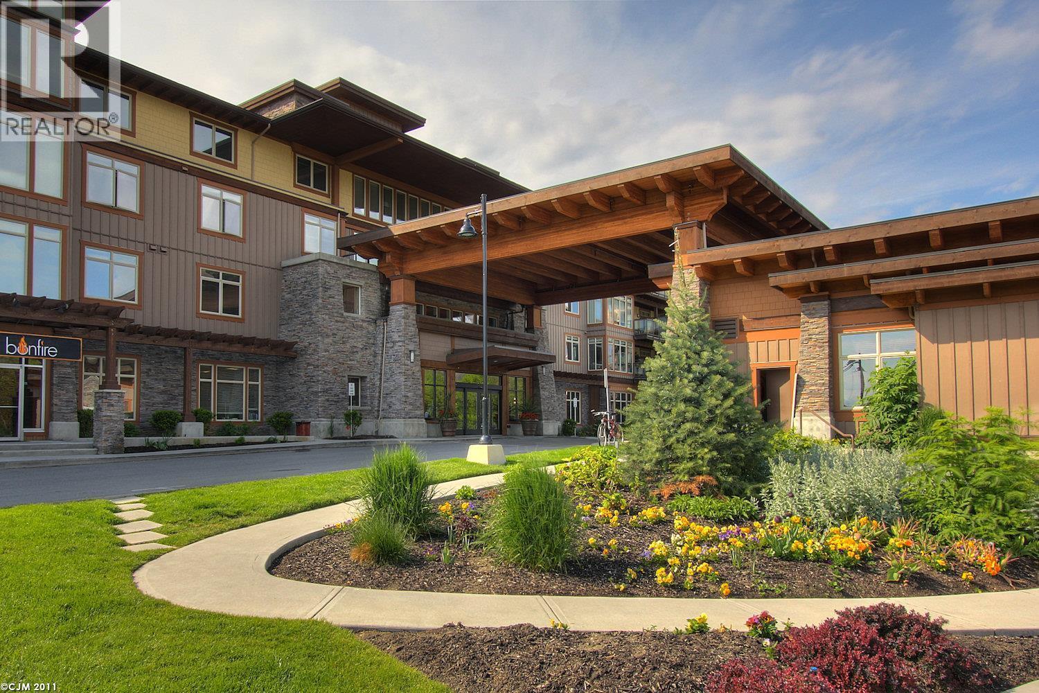 4205 Gellatly Road Unit# 319. West Kelowna, British Columbia