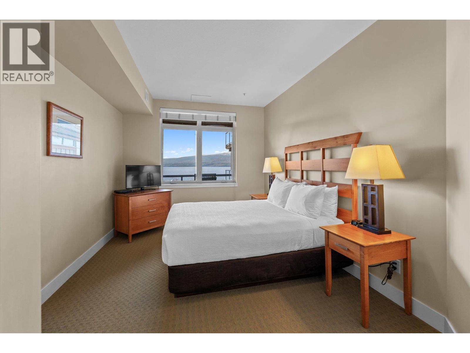 4205 Gellatly Road Unit# 319. West Kelowna, British Columbia