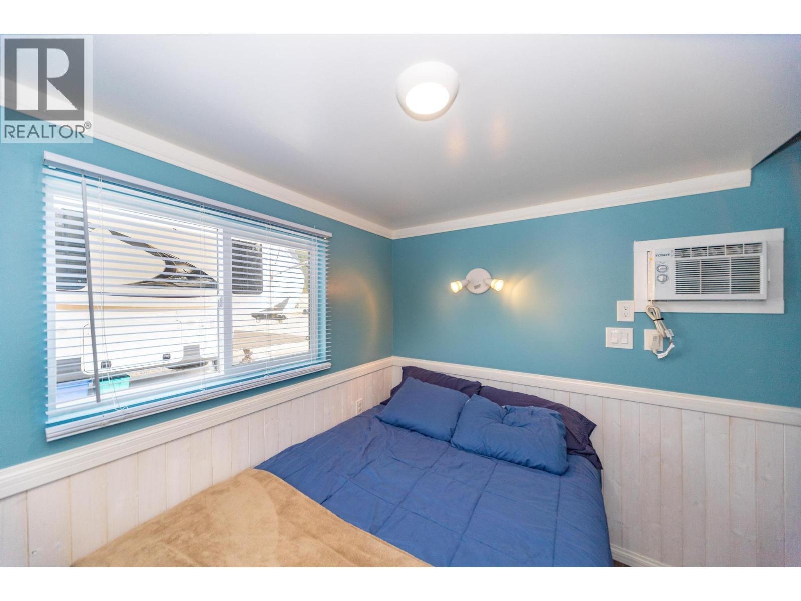 2673 Blind Bay Road Unit# 75. Blind Bay, British Columbia