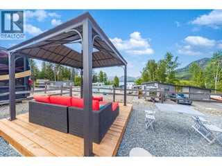 2673 Blind Bay Road Unit# 75. Blind Bay, British Columbia