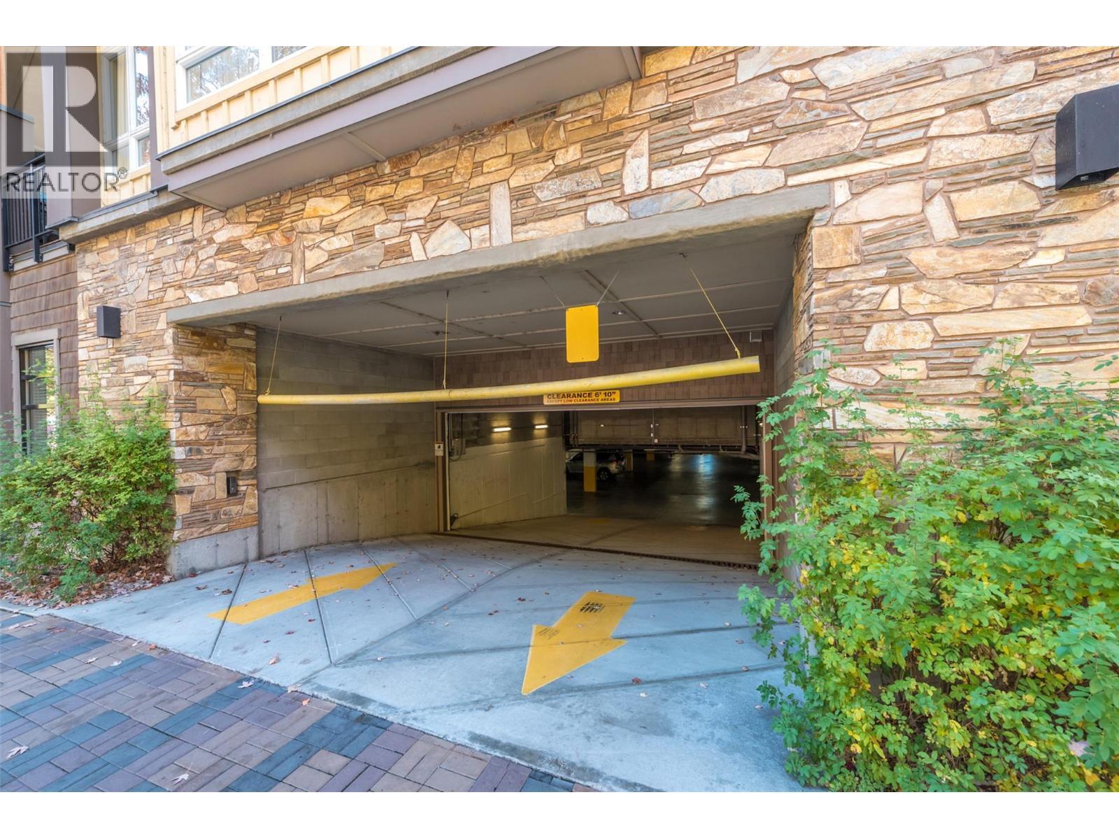 13011 Lakeshore Drive Unit# 105. Summerland, British Columbia