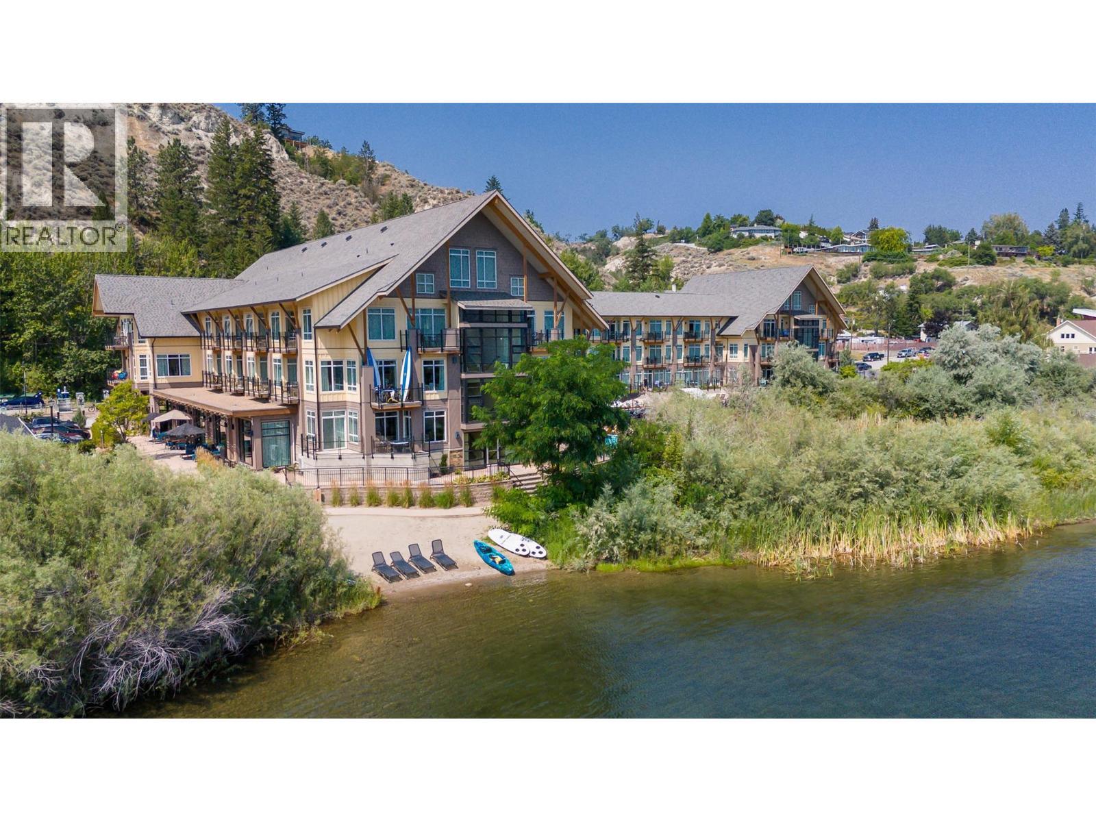 13011 Lakeshore Drive S Unit# 116. Summerland, British Columbia