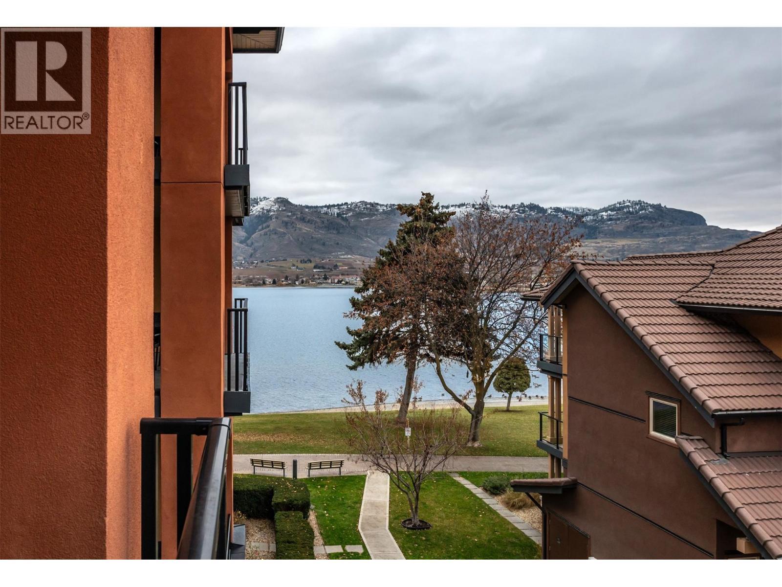 15 Park Place Unit# 327. Osoyoos, British Columbia