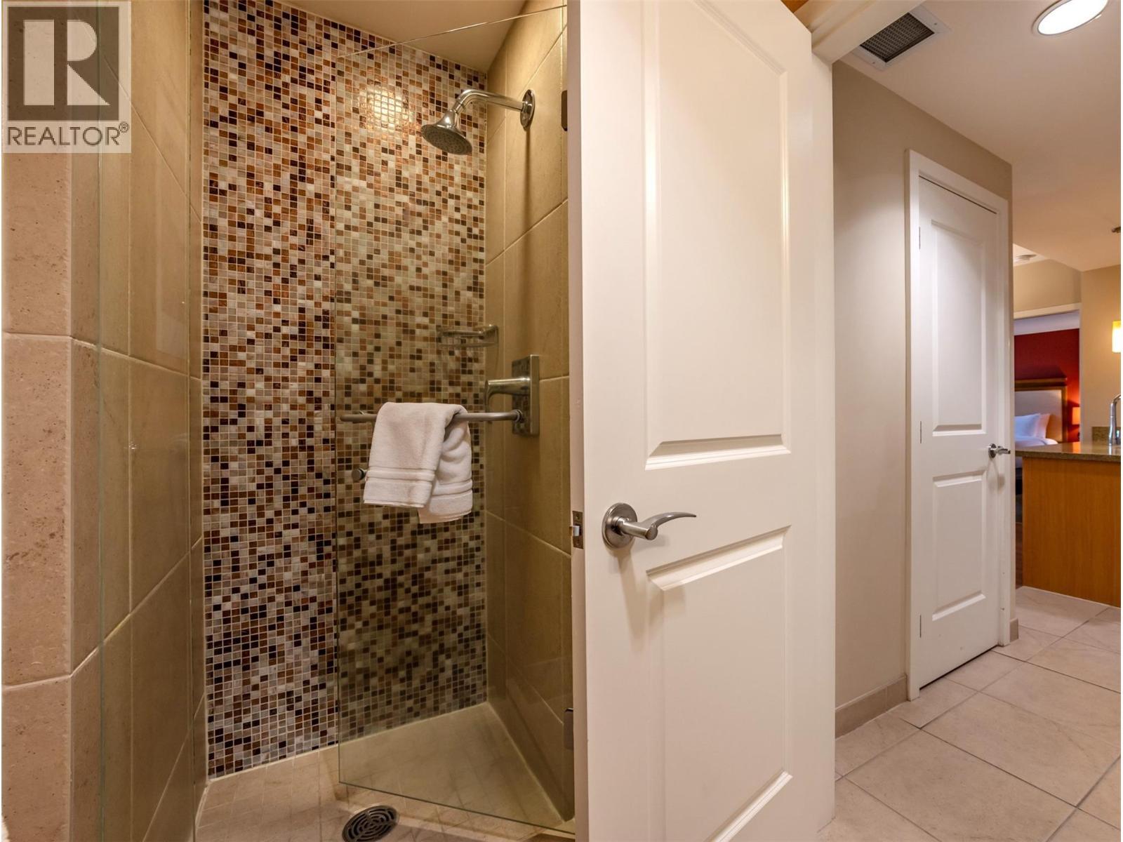 15 Park Place Unit# 327. Osoyoos, British Columbia