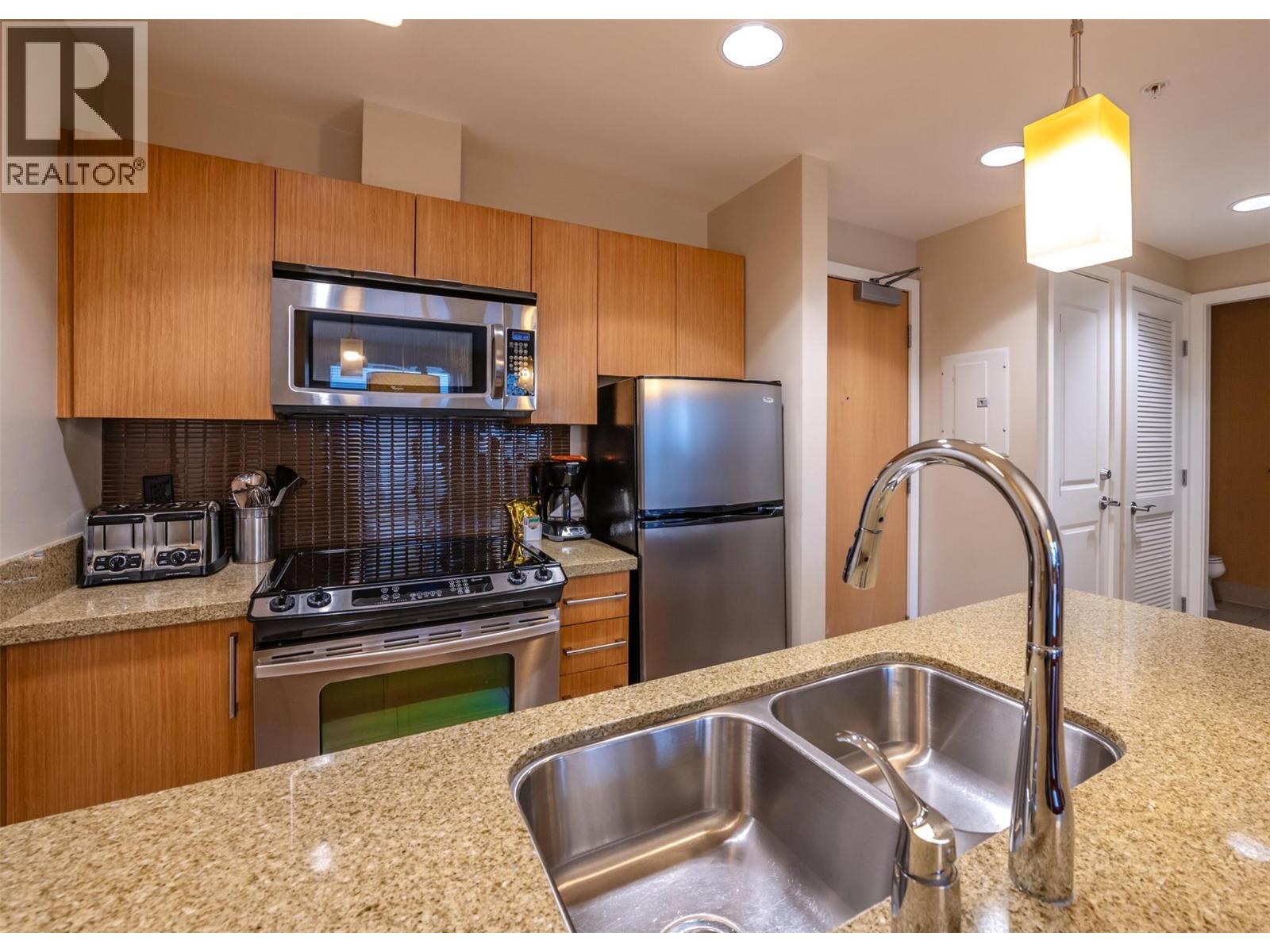 15 Park Place Unit# 327. Osoyoos, British Columbia