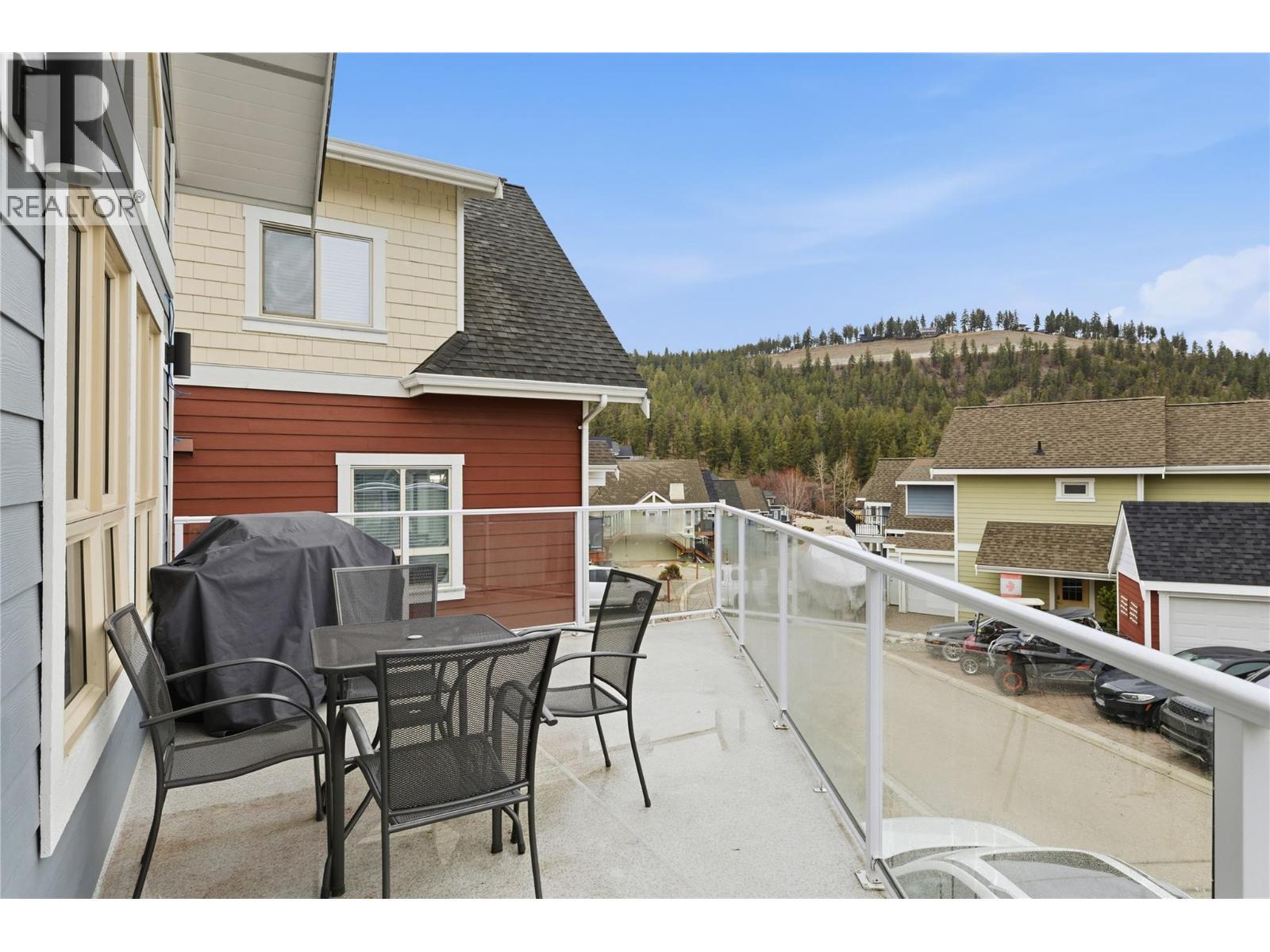 7013 Barcelona Drive Unit# 40. Kelowna, British Columbia