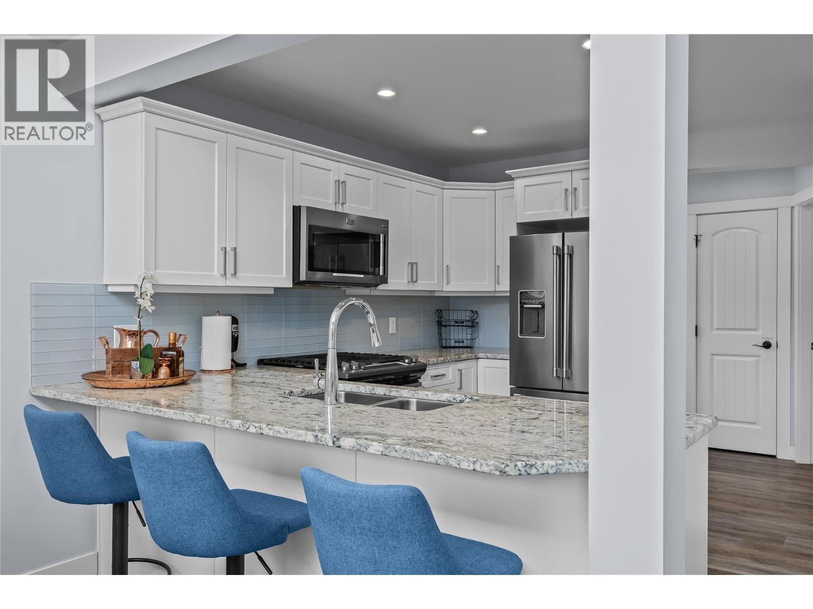 7013 Barcelona Drive Unit# 40. Kelowna, British Columbia