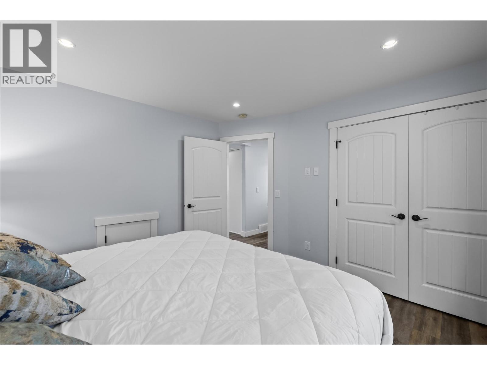 7013 Barcelona Drive Unit# 40. Kelowna, British Columbia