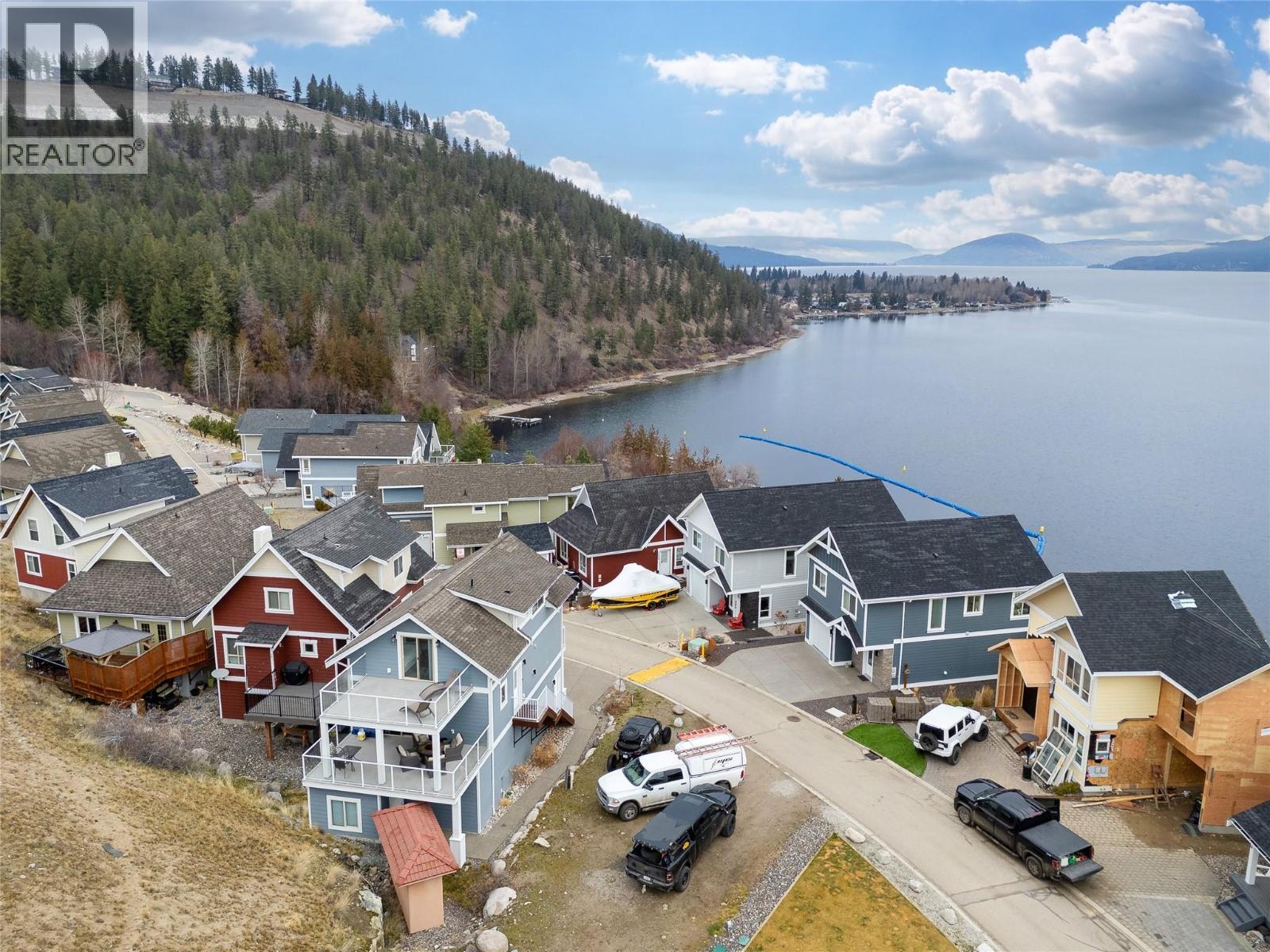 7013 Barcelona Drive Unit# 40. Kelowna, British Columbia