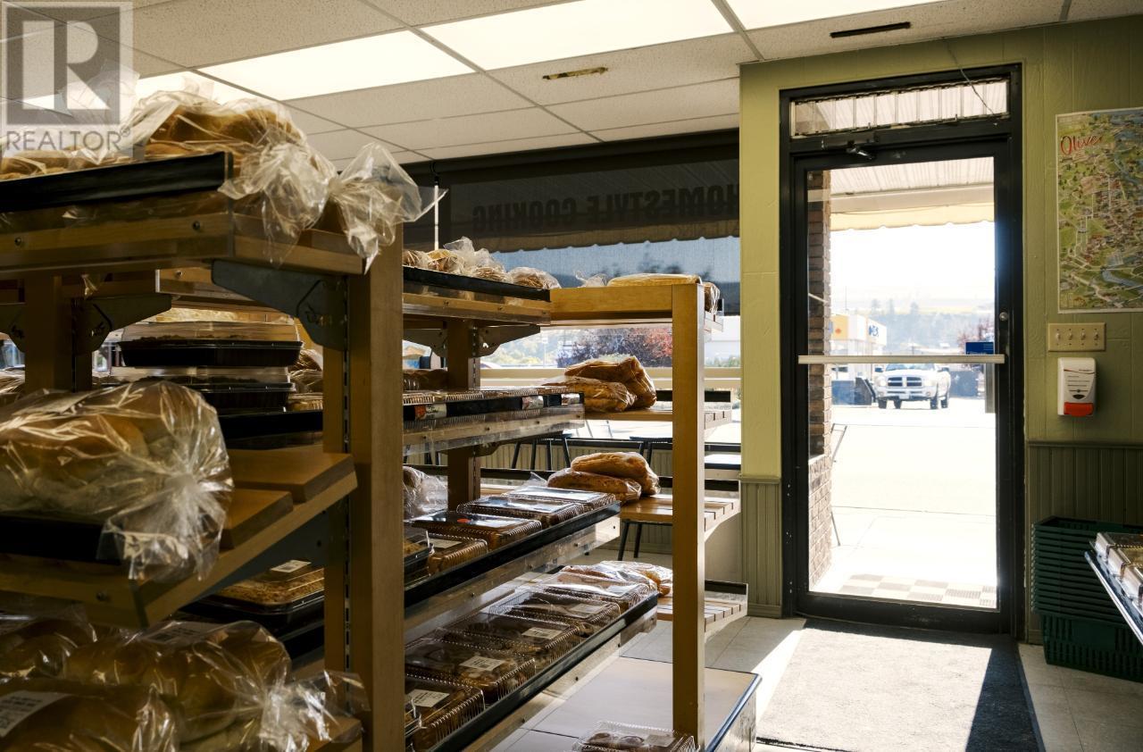 6030 Main Street Street. Oliver, British Columbia