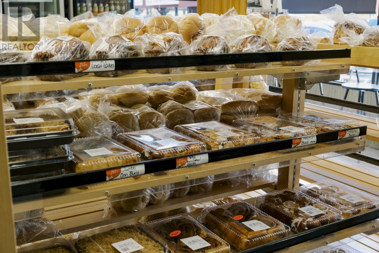 6030 Main Street Street. Oliver, British Columbia