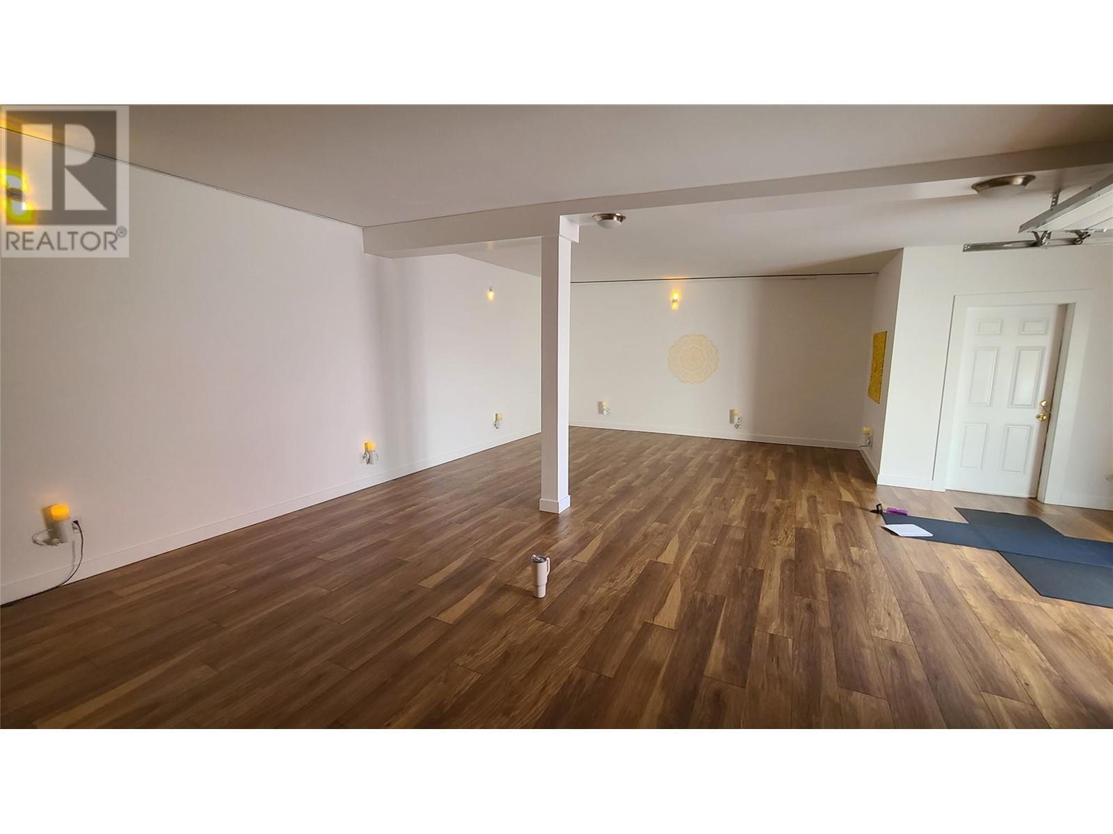 6222 Main Street. Oliver, British Columbia