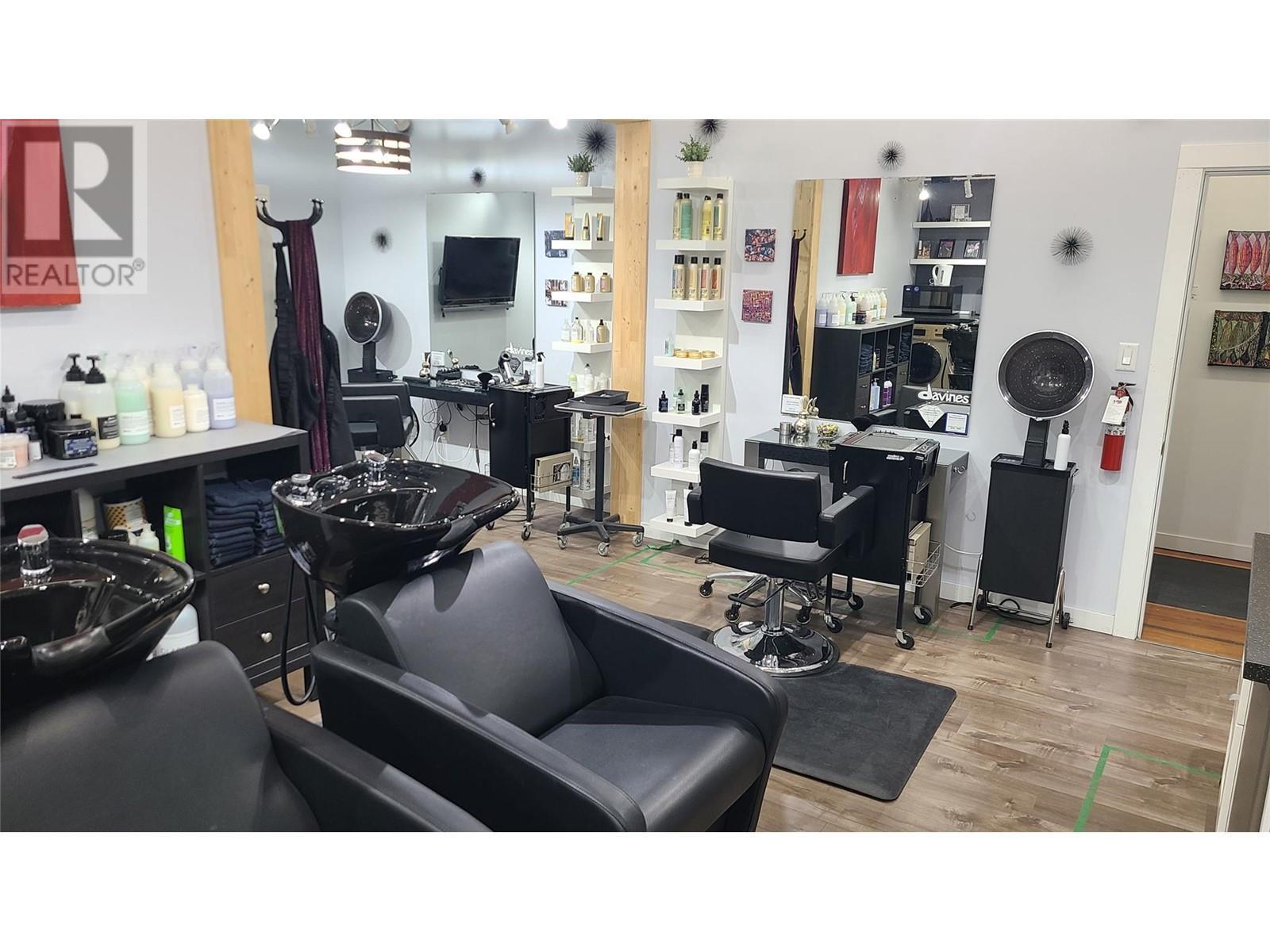 6222 Main Street. Oliver, British Columbia