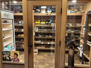 1835 Dilworth Drive Unit# 107. Kelowna, British Columbia