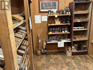 1835 Dilworth Drive Unit# 107. Kelowna, British Columbia