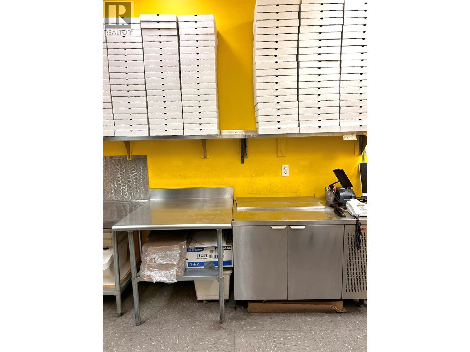 1470 Harvey Avenue Unit# 7. Kelowna, British Columbia