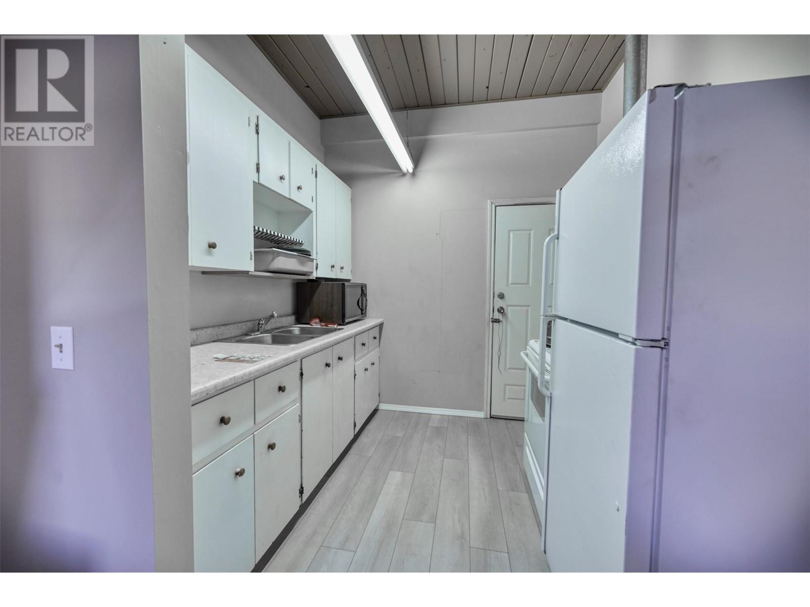 8143 Main Street. Osoyoos, British Columbia