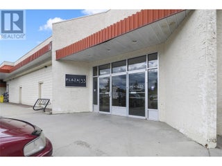 195 & 301 33 Highway W. Kelowna, British Columbia