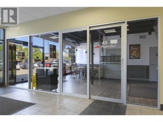 195 & 301 33 Highway W. Kelowna, British Columbia