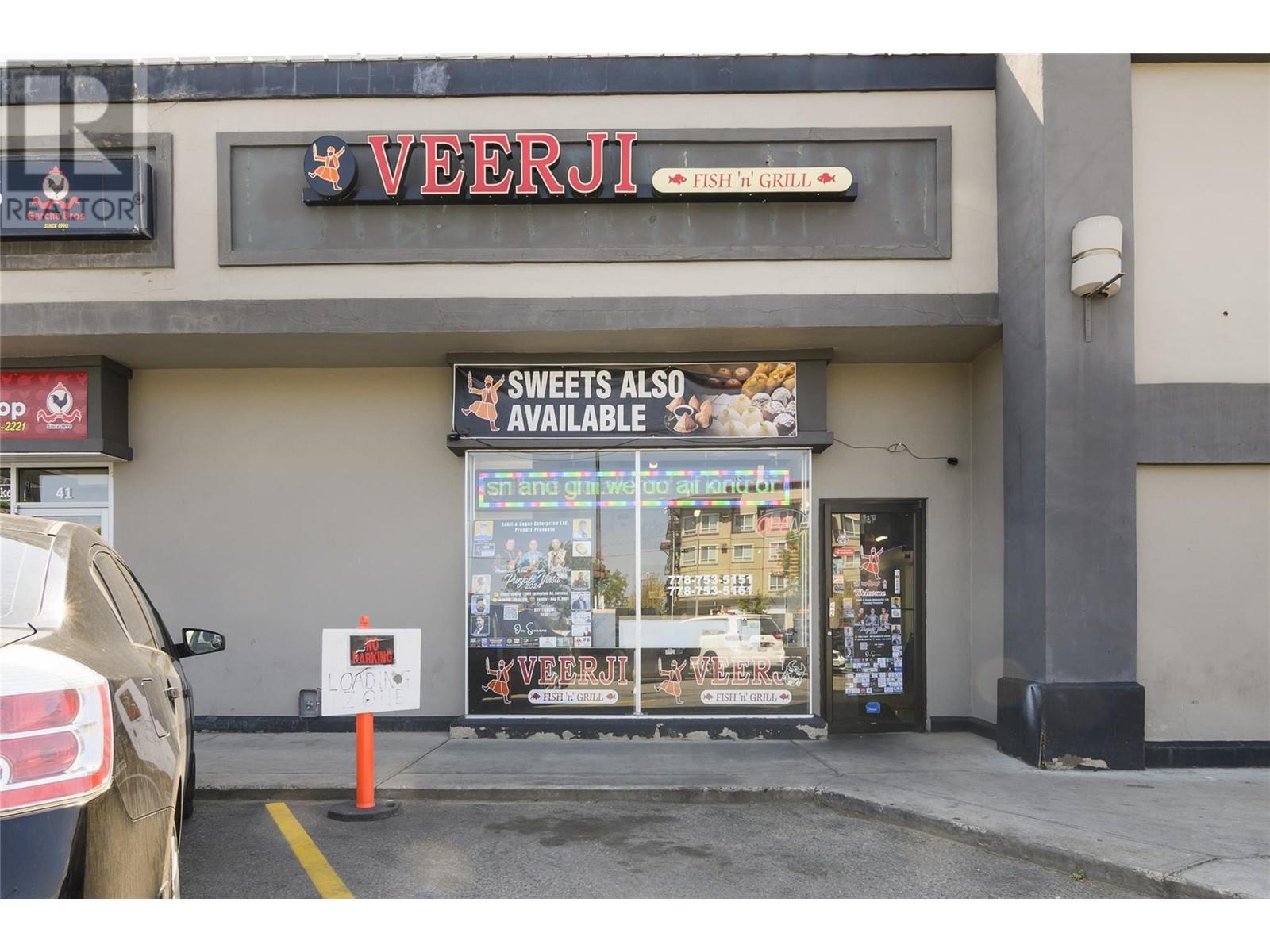 195 & 301 33 Highway W. Kelowna, British Columbia