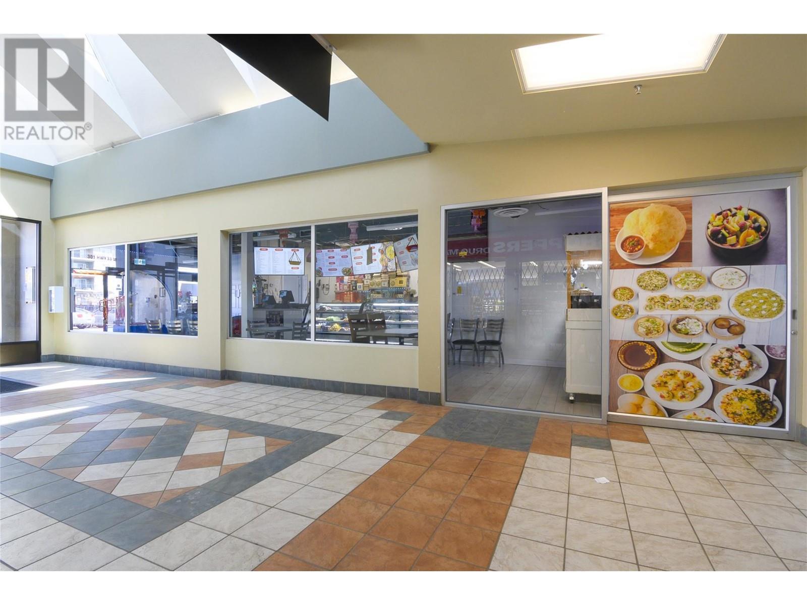 195 & 301 33 Highway W. Kelowna, British Columbia