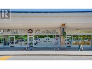 1876 Cooper Road Unit# 136. Kelowna, British Columbia