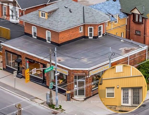 330-334 Charlotte Street W, Peterborough (town Ward 3)