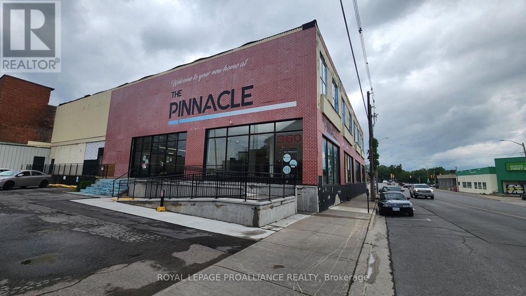 360 Pinnacle Street, Belleville (belleville Ward)