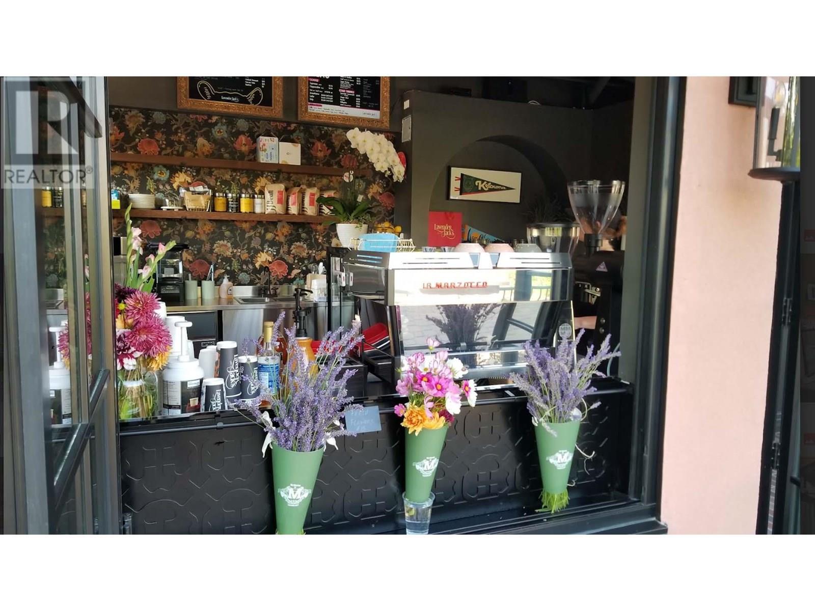 3185 Via Centrale Unit# 7. Kelowna, British Columbia