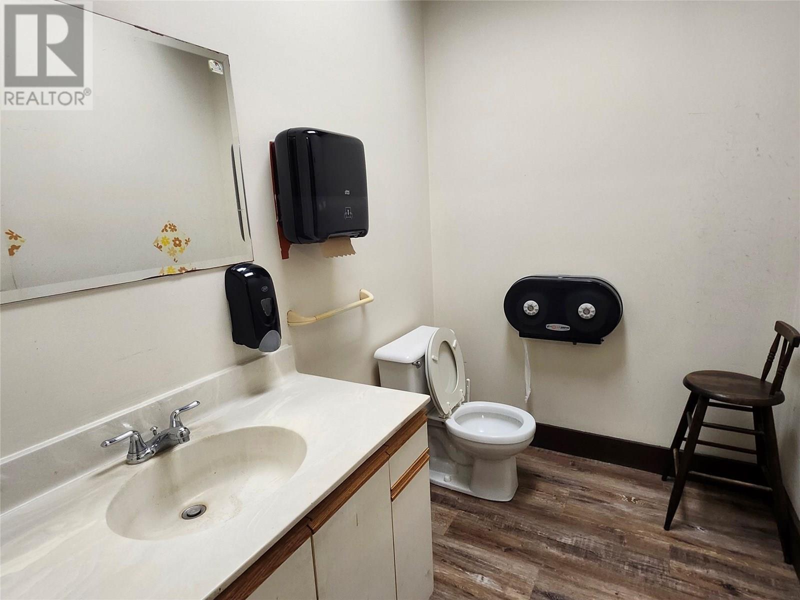 437 Glenmore Road Unit# 107. Kelowna, British Columbia