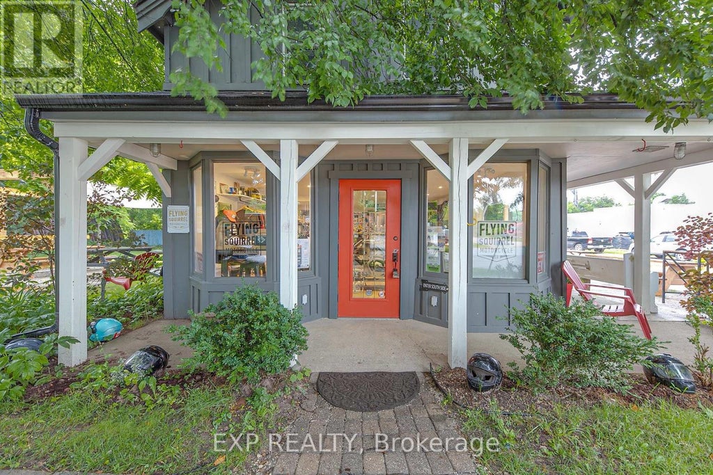 2 Francis Street E, Clearview (creemore)