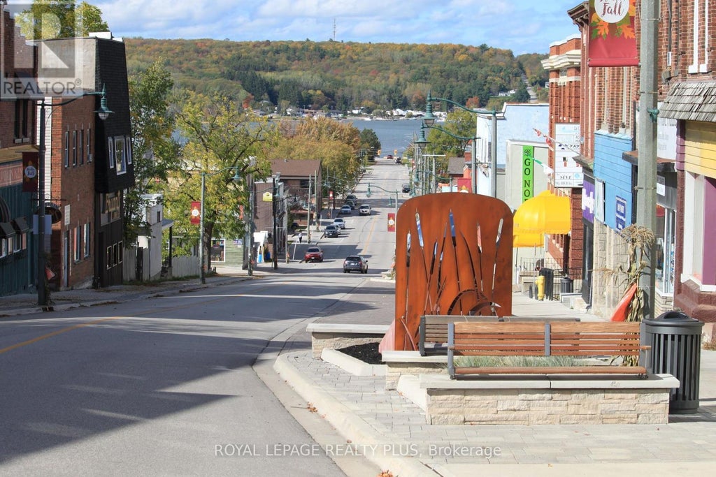 66 Main Street, Penetanguishene