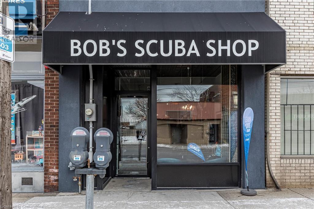 220 1/2 Kenilworth Avenue N, Hamilton