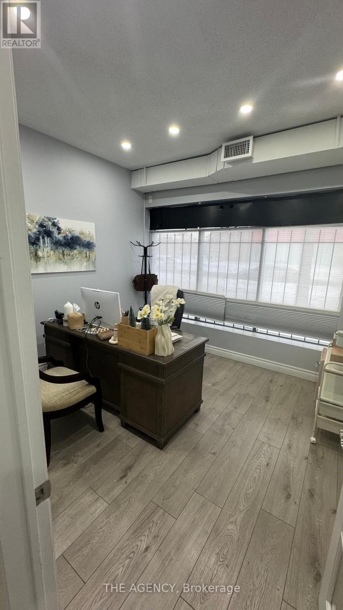 6 - 7171 Goreway Drive, Mississauga (malton)