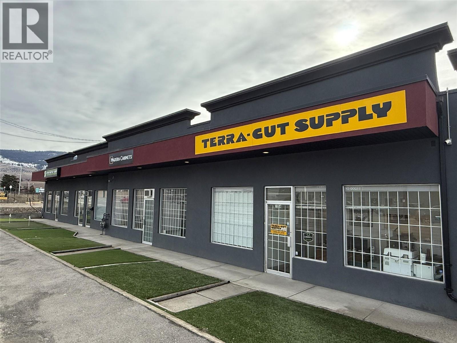 155 Old Vernon Road. Kelowna, British Columbia