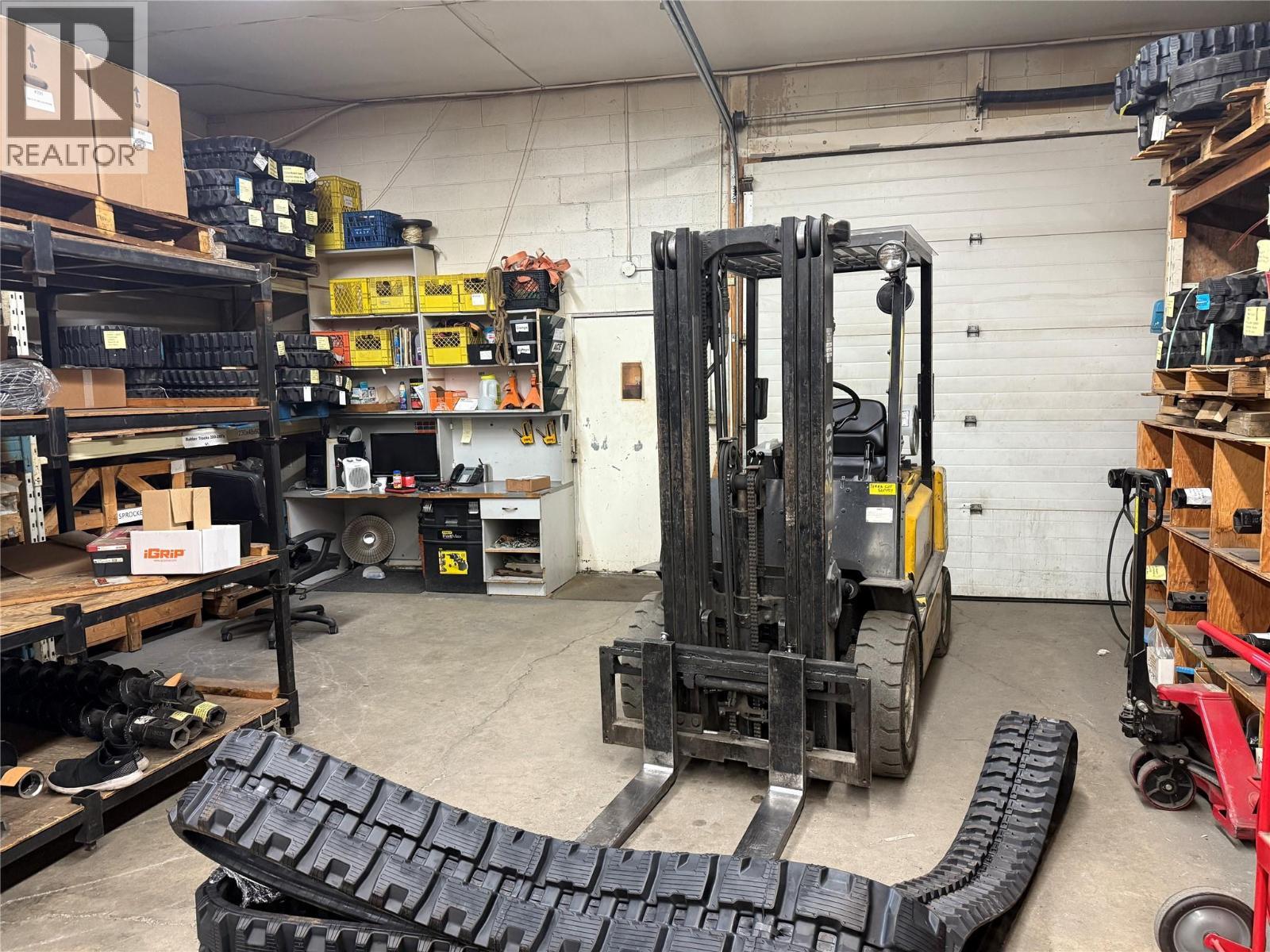 155 Old Vernon Road. Kelowna, British Columbia