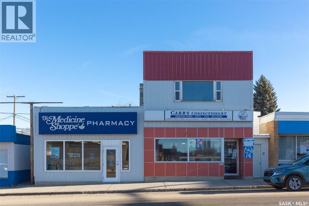 325 & 329 4th Avenue Sw, Moose Jaw