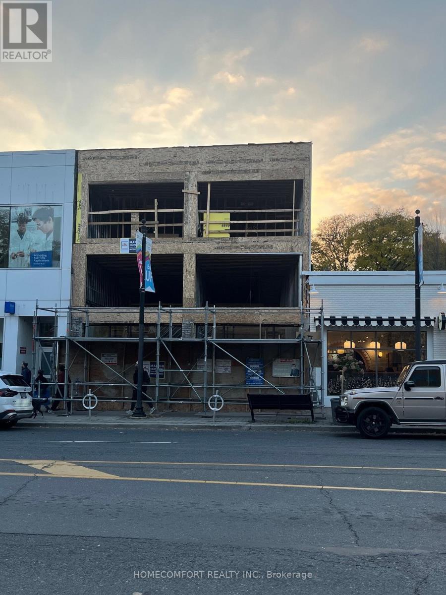 2664/2666 Yonge Street, Toronto (lawrence Park South)