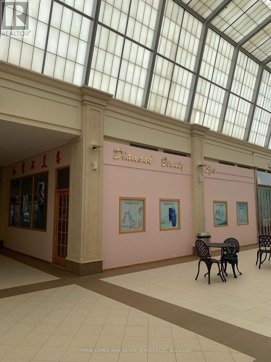 26 - 1675 The Chase, Mississauga (central Erin Mills)