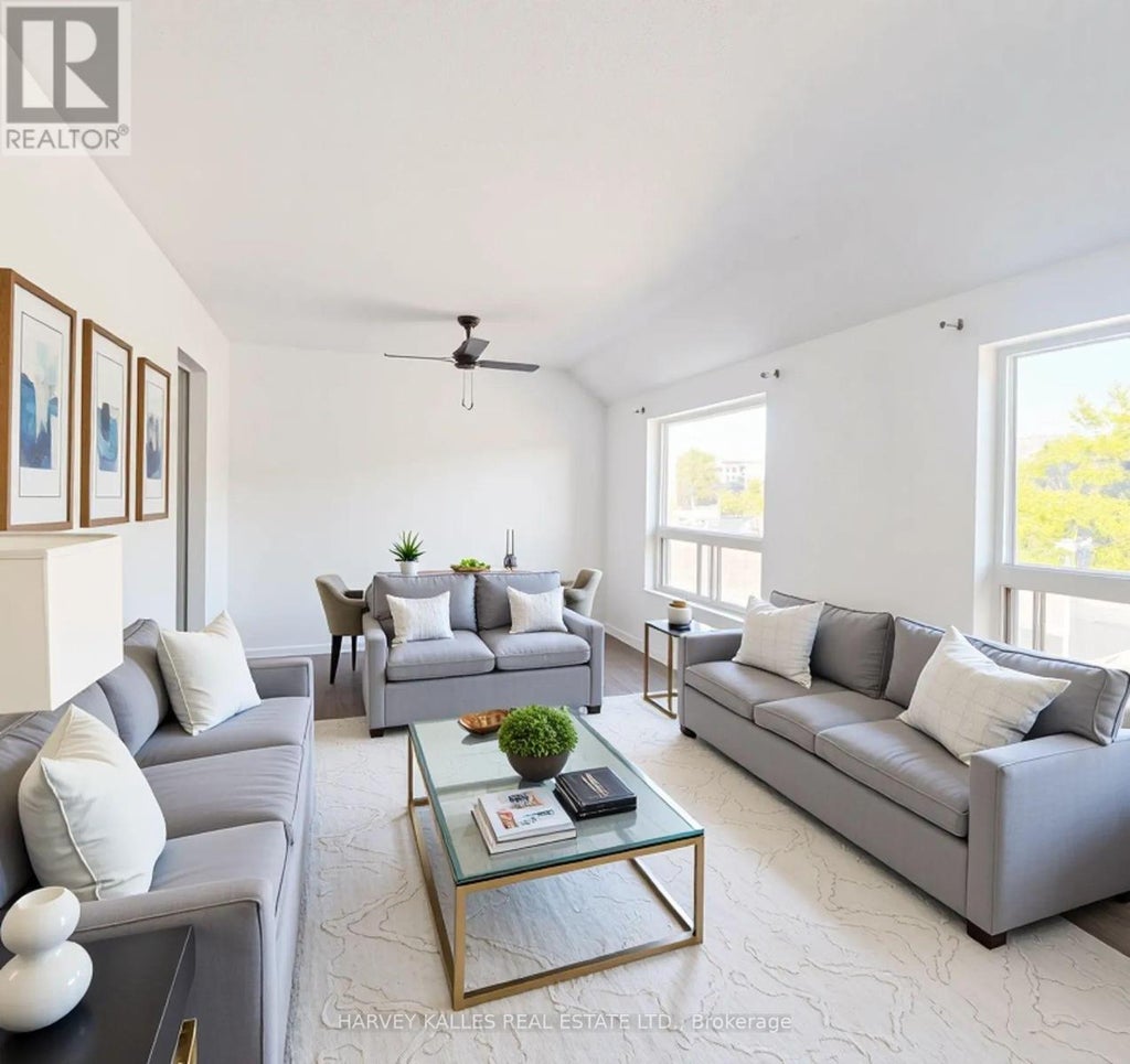 A - 3823 Lakeshore Boulevard W, Toronto (long Branch)